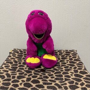 Vintage Dakin 90’s Barney & Friends Barney Plush Animal Purple Collectible
